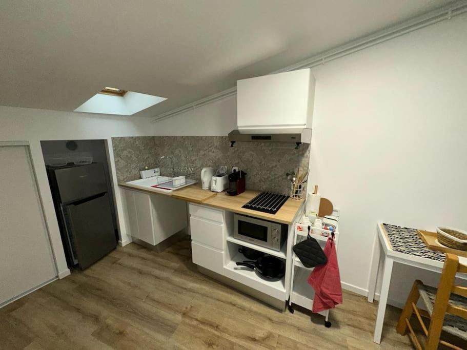Chez Bardot Apartment Le Puy-en-Velay Bagian luar foto